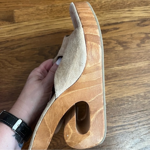SOLD vintage Y2K Soda carved wood heel slides sandals clogs 7.5 8 beige chunky - Picture 8 of 11